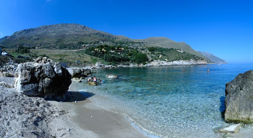 spiaggia cala mazzo di sciacca scopello