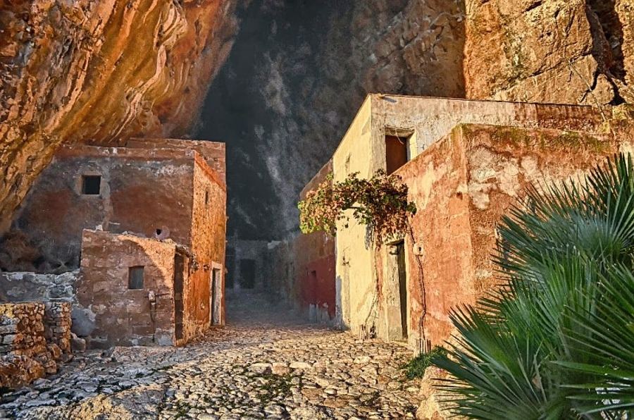 grotta-mangiapane-sicilia-borgo-antico-04