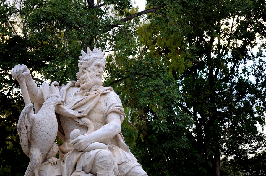 b70c2215a67bc2355b5bce50ebf66821_alberi-natura-statua-fontana-palermo-monumento-foglie-altro-nikon-d-nikon-d90-genio-palermo-villa-giulia-angelus-salvo